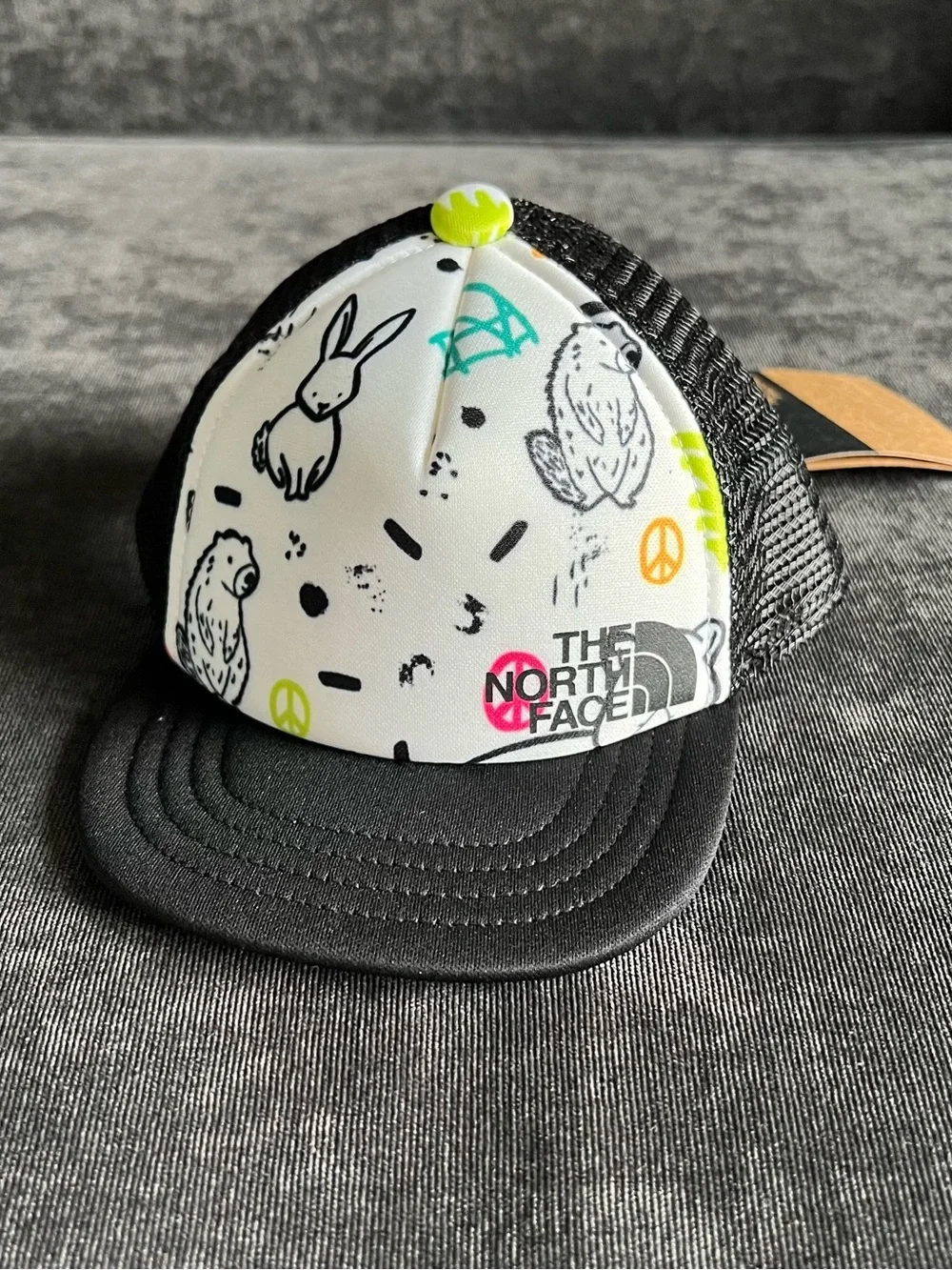 NWT The North Face Kids Trucker Hat Size XXS (0-6 Months)